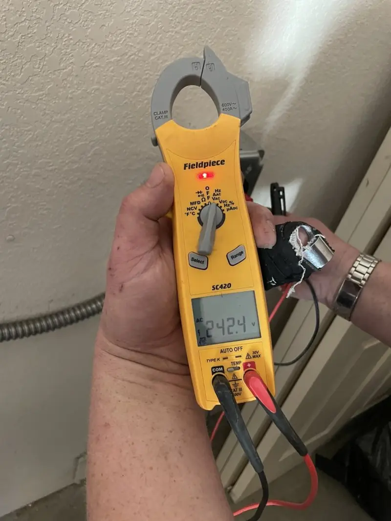 Voltage testing with clamp meter during Aluminum Wiring Replacement in Arvada
